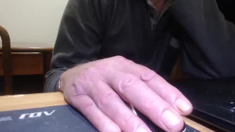 Snapshot of comemivuoi2 chatting on 03-05-26, 05:03 comemivuoi2 online show from 03-05-26, 05:03