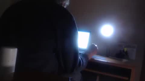 Snapshot of comemivuoi2 chatting on 03-08-26, 05:55 comemivuoi2 online show from 03-08-26, 05:55