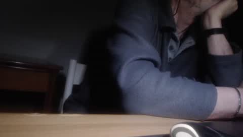 Snapshot of comemivuoi2 chatting on 03-09-26, 03:10 comemivuoi2 online show from 03-09-26, 03:10