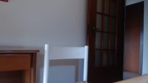 Snapshot of comemivuoi2 chatting on 03-15-26, 03:18 comemivuoi2 online show from 03-15-26, 03:18