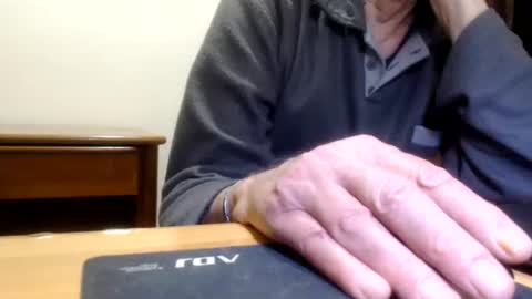 Snapshot of comemivuoi2 chatting on 03-18-26, 04:26 comemivuoi2 online show from 03-18-26, 04:26