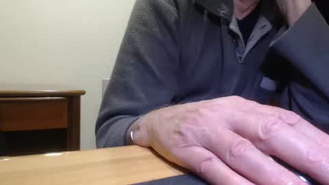 Snapshot of comemivuoi2 chatting on 03-20-26, 02:27 comemivuoi2 online show from 03-20-26, 02:27