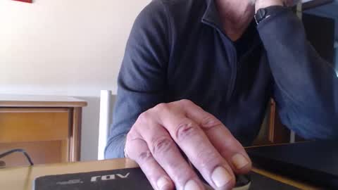 Snapshot of comemivuoi2 chatting on 03-25-26, 07:03 comemivuoi2 online show from 03-25-26, 07:03