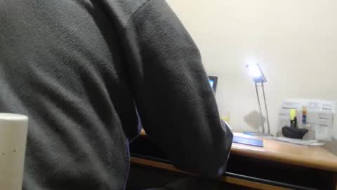 Snapshot of comemivuoi2 chatting on 03-28-26, 03:28 comemivuoi2 online show from 03-28-26, 03:28