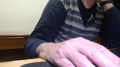 Snapshot of comemivuoi2 chatting on 04-16-26, 02:23 comemivuoi2 online show from 04-16-26, 02:23