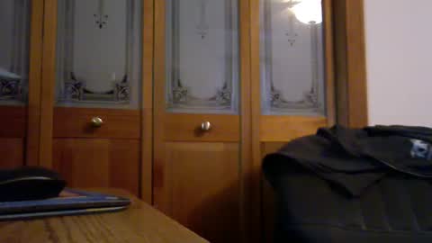comesinaquart online show from 03-01-26, 12:40