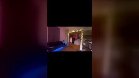 cometomamat online show from 05-19-26, 01:11