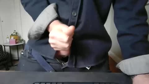 Comme online show from 04-11-26, 01:21