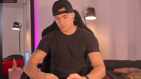 Snapshot of connorsmith_26 chatting on 07-01-26, 03:23 Connor Smith online show from 07-01-26, 03:23
