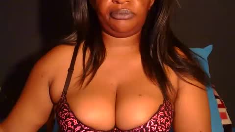 Snapshot of conny685249 chatting on 06-10-26, 08:30 conny online show from 06-10-26, 08:30