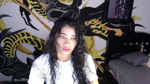 conny_bunny_ online show from 06-25-26, 02:44