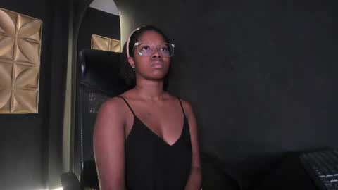 Snapshot of connywellss chatting on 06-26-26, 07:29 Nilo Solem online show from 06-26-26, 07:29
