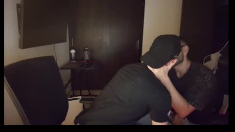 Snapshot of conradgrayson78 chatting on 11-08-25, 01:39 conradgrayson78 leonandresough online show from 11-08-25, 01:39