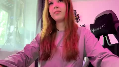 Snapshot of constanceanderson chatting on 07-18-26, 08:29 Annie online show from 07-18-26, 08:29