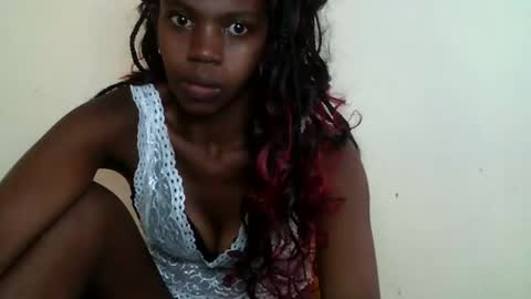 coquine_lara online show from 04-26-26, 07:06
