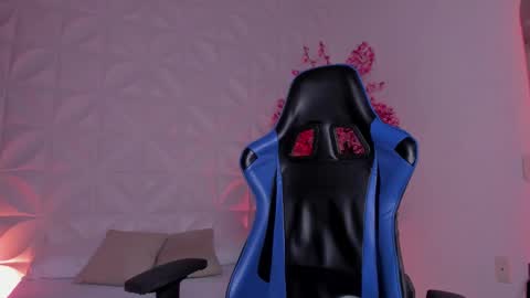  CORA  online show from 02-10-26, 12:42