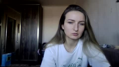 cora_fora online show from 02-10-26, 12:42