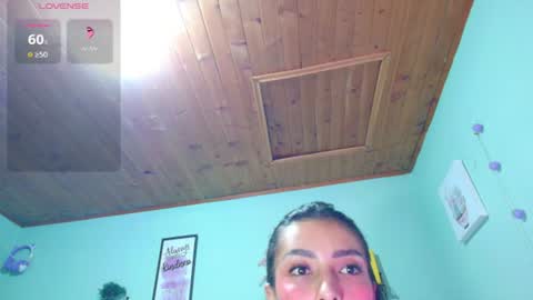 Snapshot of coral_davis chatting on 06-25-26, 11:09 Coral online show from 06-25-26, 11:09