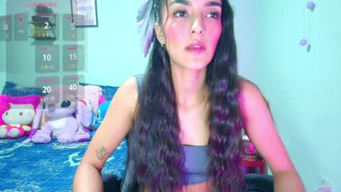 Snapshot of coral_davis chatting on 06-30-26, 02:34 Coral online show from 06-30-26, 02:34