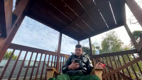 Snapshot of coronelking chatting on 01-01-25, 10:24 coronelking online show from 01-01-25, 10:24