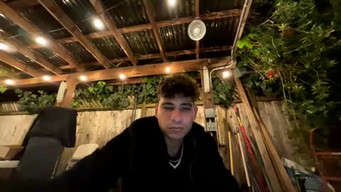 Snapshot of coronelking chatting on 11-25-25, 02:11 coronelking online show from 11-25-25, 02:11