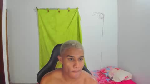 Ethan  online show from 05-09-26, 03:39