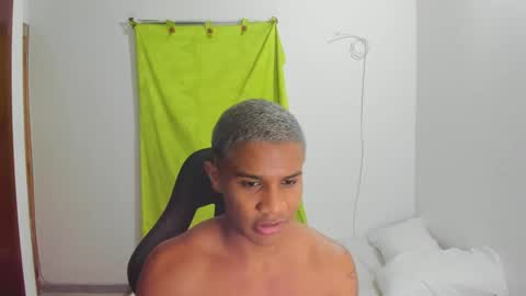Ethan  online show from 05-22-26, 06:02