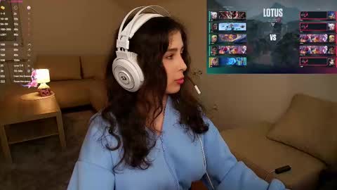 Luna online show from 03-21-26, 06:11