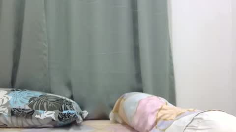 Liz Gwyneth Charlota online show from 05-16-26, 04:17