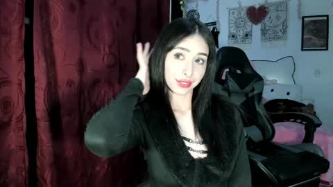 MIA LIZ AND SAM online show from 04-10-26, 08:30