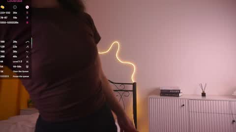 Yui online show from 04-03-26, 06:55