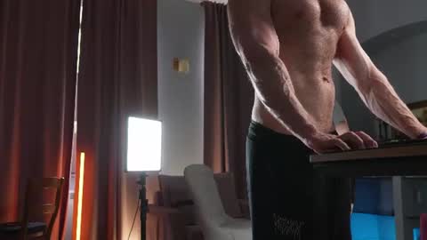 CraveLorenzo online show from 06-24-26, 07:29