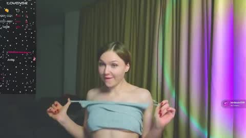 lucy online show from 03-17-26, 04:32