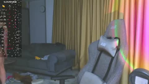 lucy online show from 04-03-26, 04:05