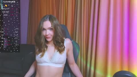 lucy online show from 04-10-26, 01:49