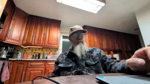 Snapshot of craven_moreass chatting on 06-20-26, 10:07 Dick Fitswell online show from 06-20-26, 10:07