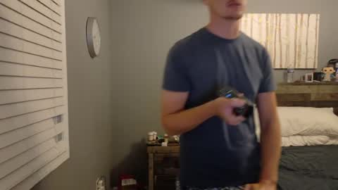 cravevalentino online show from 07-25-26, 05:49
