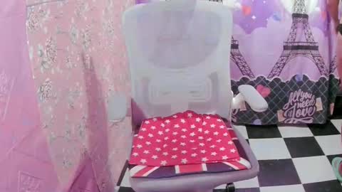 crazy_4u69 online show from 04-19-26, 02:33