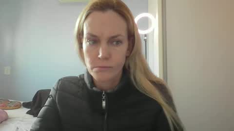 Anny online show from 05-14-26, 12:34