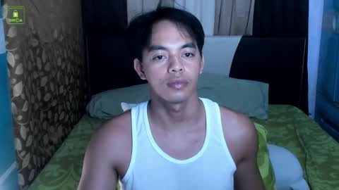 Snapshot of crazyasiancum chatting on 05-11-26, 05:35 Zion online show from 05-11-26, 05:35
