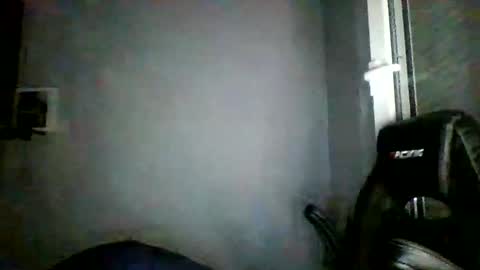 crazyboy44412345 online show from 05-31-26, 10:22