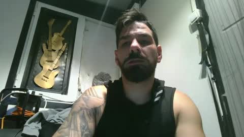 Snapshot of crazycouple1011 chatting on 01-27-25, 12:01 funcouple online show from 01-27-25, 12:01