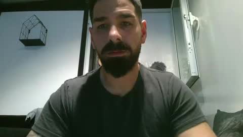 Snapshot of crazycouple1011 chatting on 02-03-25, 09:18 funcouple online show from 02-03-25, 09:18