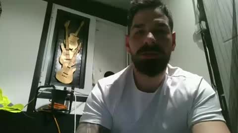 Snapshot of crazycouple1011 chatting on 02-08-25, 09:15 funcouple online show from 02-08-25, 09:15