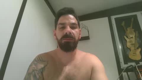 Snapshot of crazycouple1011 chatting on 02-18-25, 09:42 funcouple online show from 02-18-25, 09:42