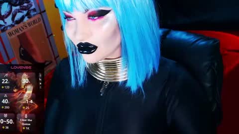 Snapshot of crazypinkyball chatting on 07-25-26, 03:31 Roxy online show from 07-25-26, 03:31