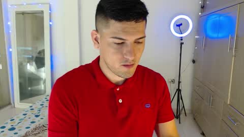 Bull online show from 09-15-25, 02:33