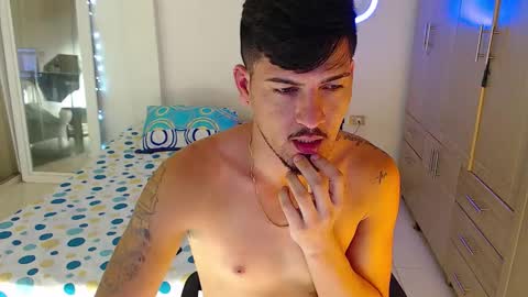 Bull online show from 11-23-25, 03:06