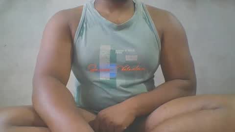 Snapshot of crazzy_booy chatting on 05-01-26, 02:27 crazzy_booy online show from 05-01-26, 02:27