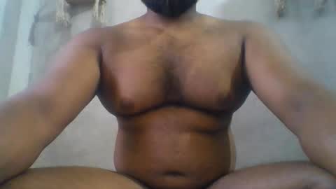 Snapshot of crazzy_booy chatting on 06-01-26, 03:30 crazzy_booy online show from 06-01-26, 03:30